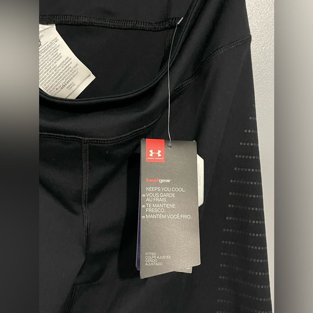 UNDER ARMOUR LEGGING - Picture 11 of 15